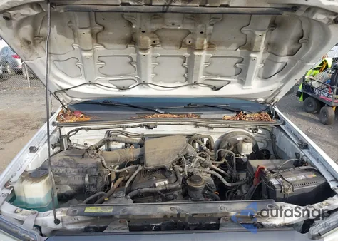 2013 Toyota Tacoma from USA, damaged, VIN 5TFPX4EN5DX015189